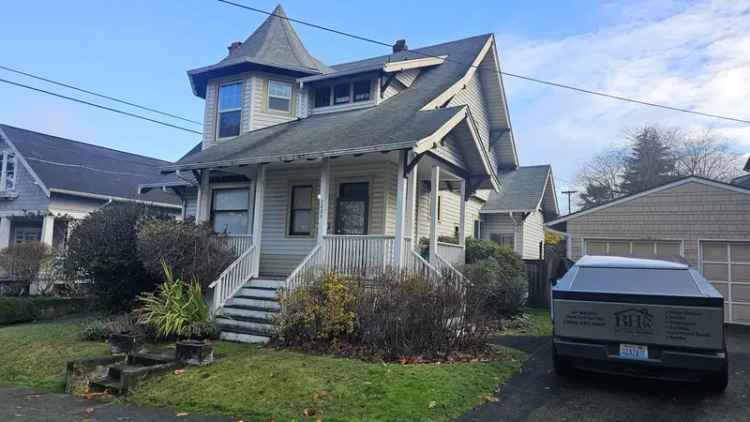 Charming 3-Bedroom Home for Rent in Tacoma's North End