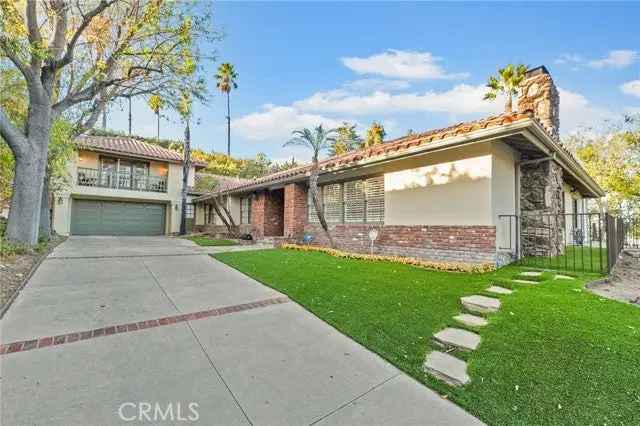 Single-family house For Sale in 17356, Quesan Place, Los Angeles, California