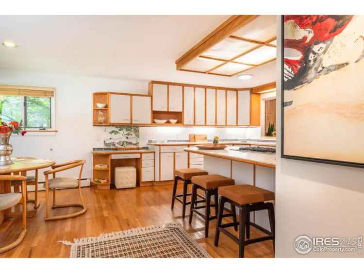 Single-family house For Sale in 2275, Bluebell Avenue, Boulder, Colorado