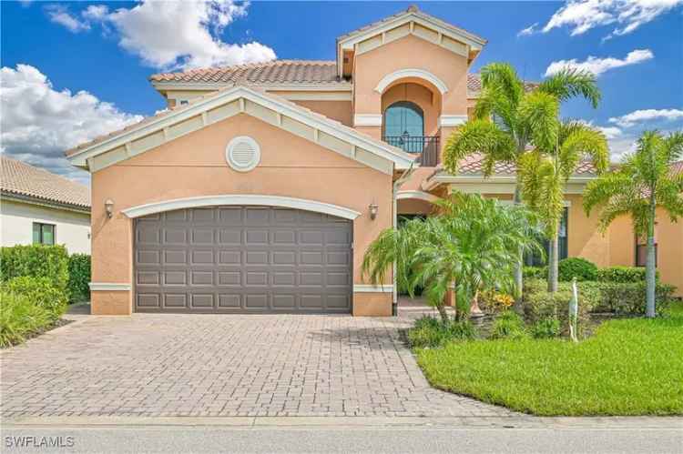 Single-family house For Sale in Fort Myers, Florida