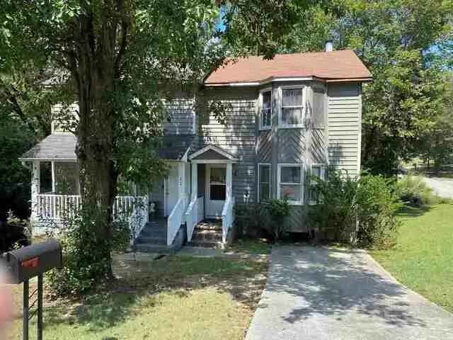 House For Sale in 4398, Barrington Place, Macon, Georgia