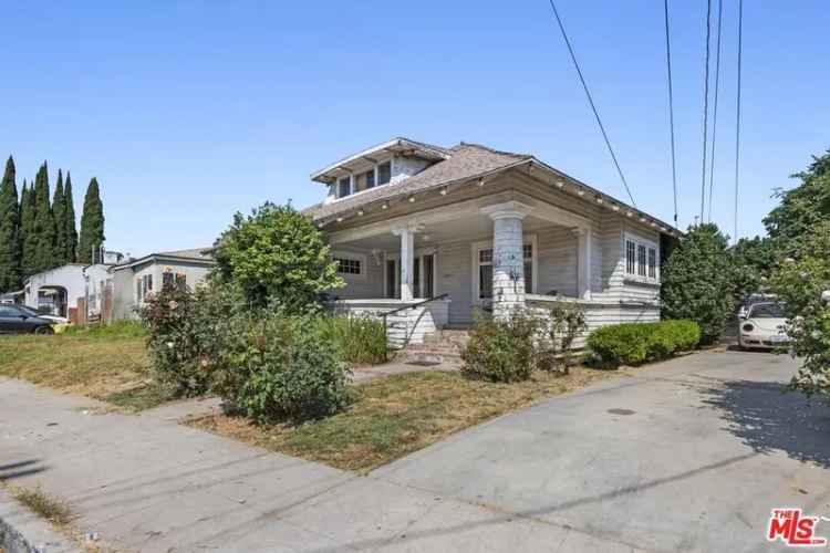 Multi-family house For Sale in Los Angeles, California