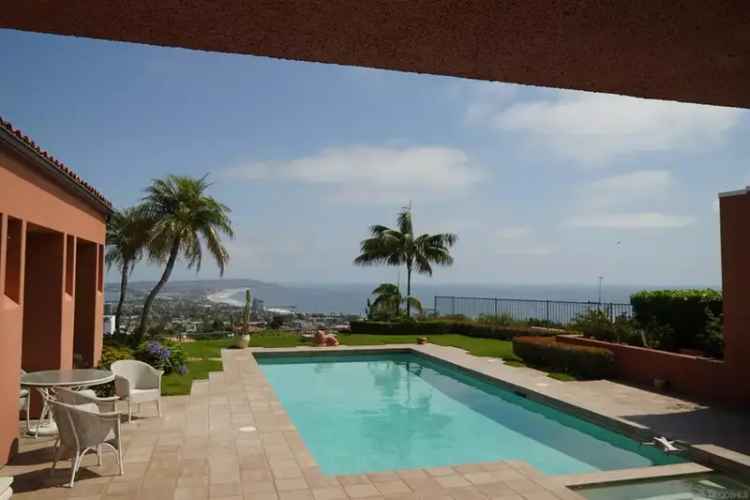 Single-family house For Sale in 5717, Baja Mar, San Diego, California