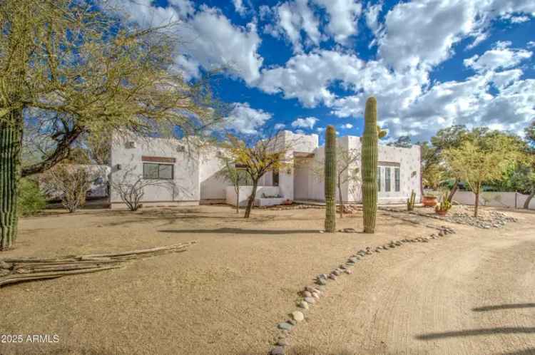 Single-family house For Sale in 29619, North 60th Street, Cave Creek, Arizona