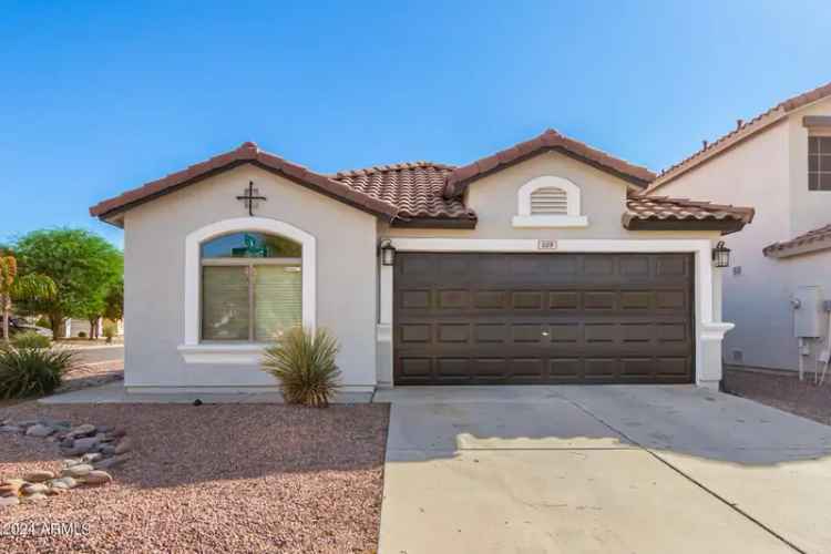 Single-family house For Sale in 509, East Daniella Drive, San Tan Valley, Arizona