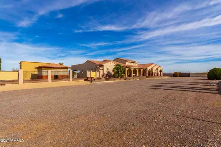 Single-family house For Sale in 18208, West Happy Valley Road, Wittmann, Arizona