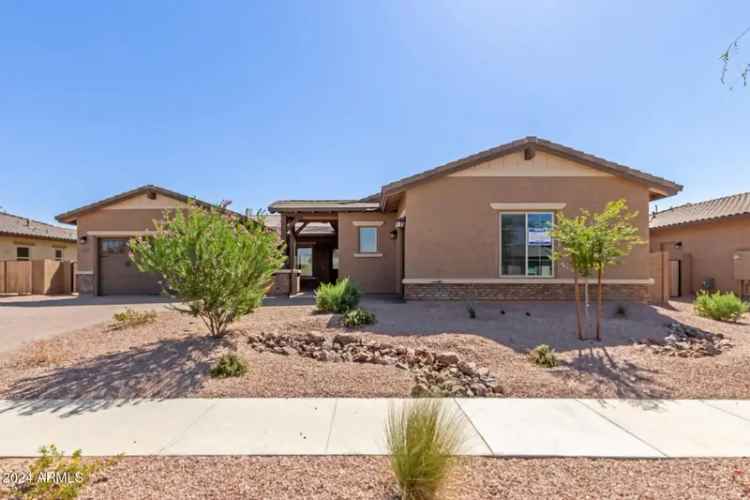 Single-family house For Sale in 20943, East Starflower Drive, Queen Creek, Arizona