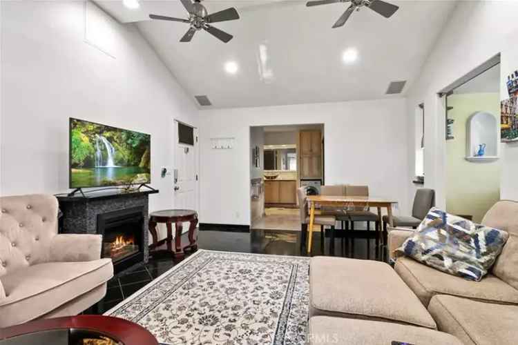 Condo For Sale in Irvine, California