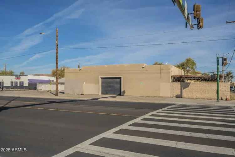 Single-family house For Sale in 1610, West Buckeye Road, Phoenix, Arizona