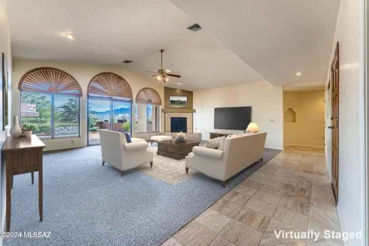 Single-family house For Sale in Green Valley, Arizona