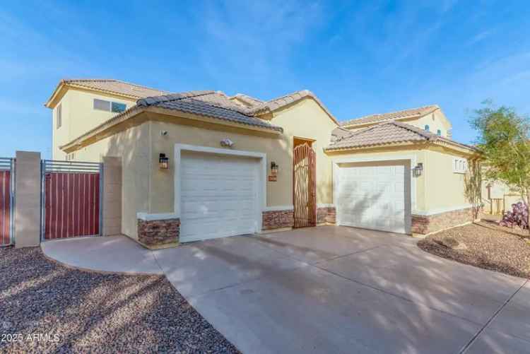 Single-family house For Sale in 1430, East Valencia Drive, Phoenix, Arizona