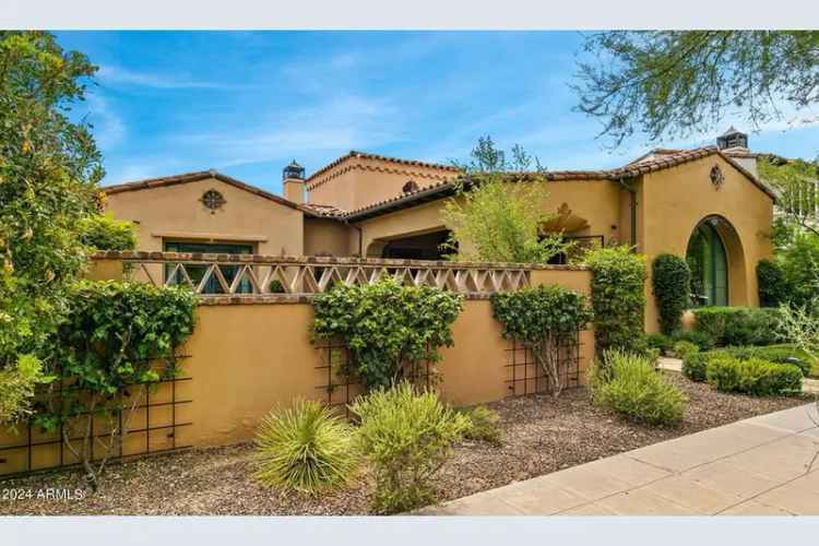 Single-family house For Sale in 20226, North 101st Way, Scottsdale, Arizona