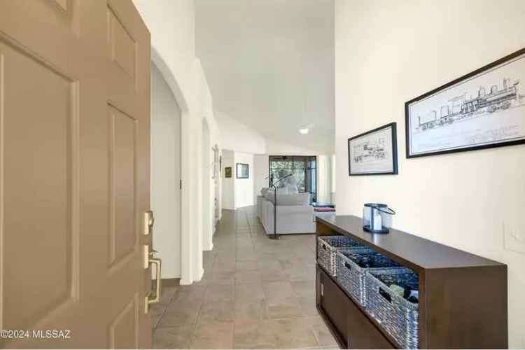 House For Sale in Saddlebrooke, Arizona