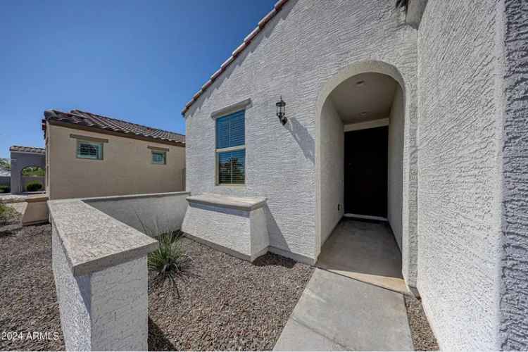 Single-family house For Sale in Estrella, Arizona