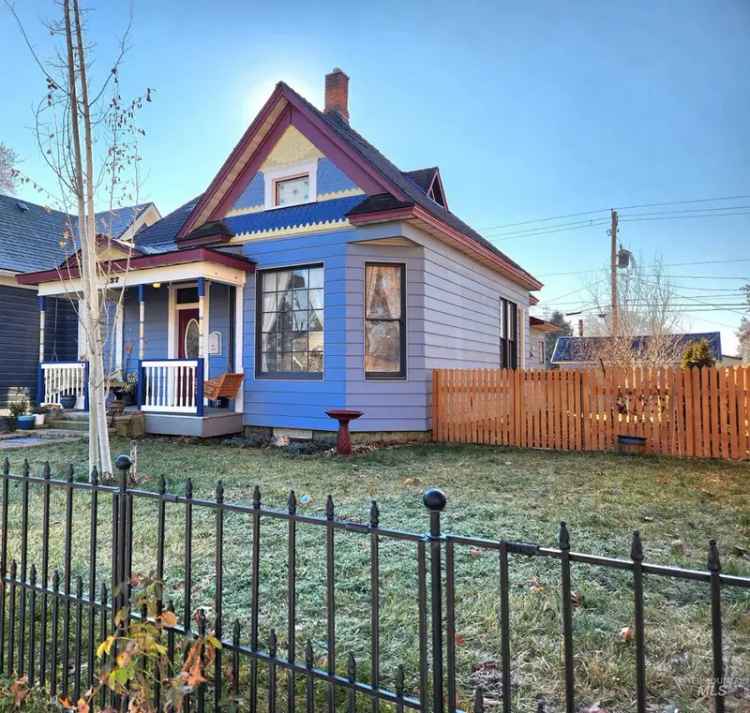 Single-family house For Sale in 137, West Court Street, Weiser, Idaho