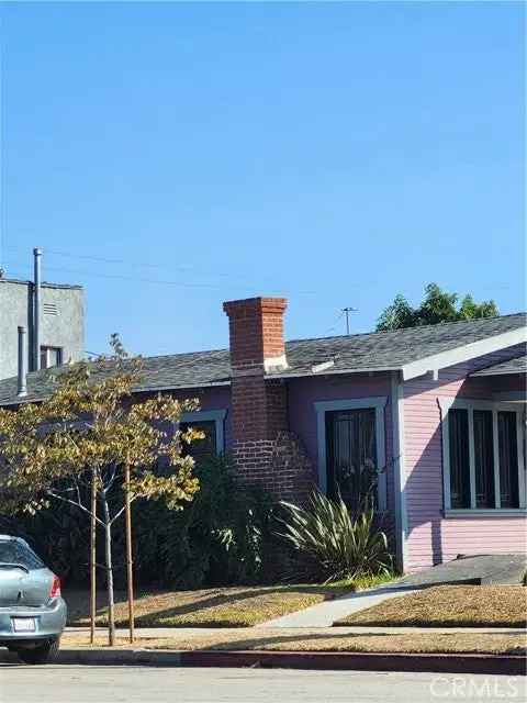 Multi-family house For Sale in Long Beach, California