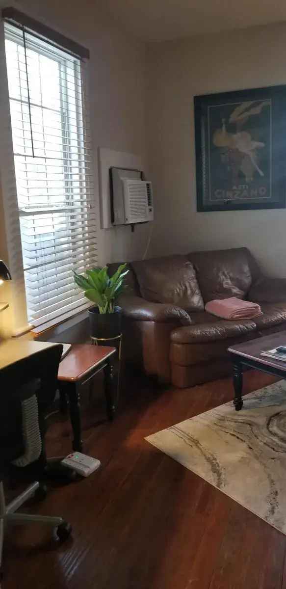 Apartment Unit Sublet