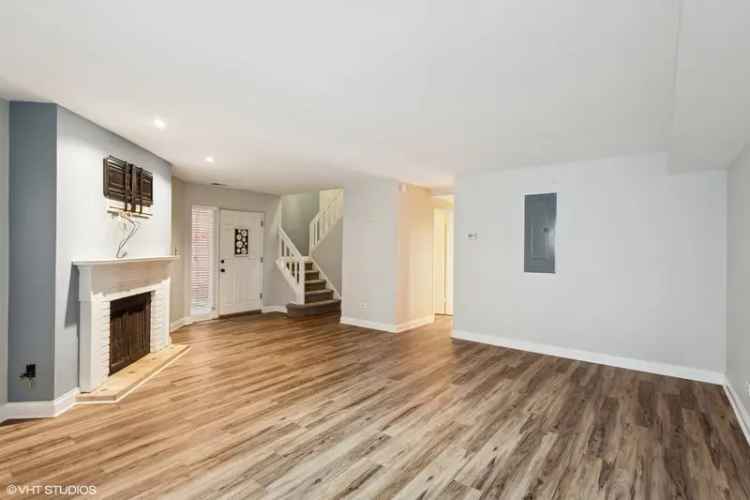 Condo For Sale in 302, Main Street, Evanston, Illinois