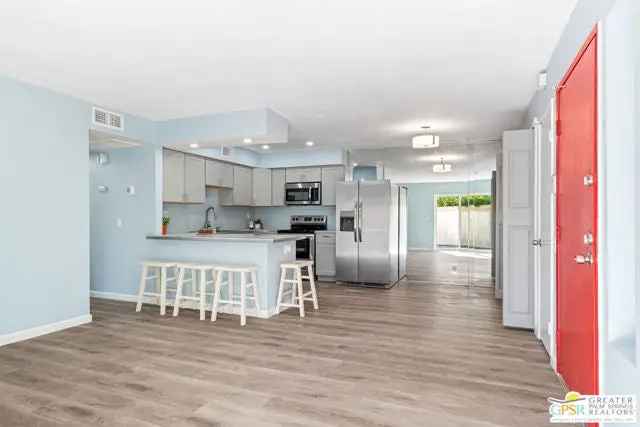 Condo For Sale in Palm Springs, California