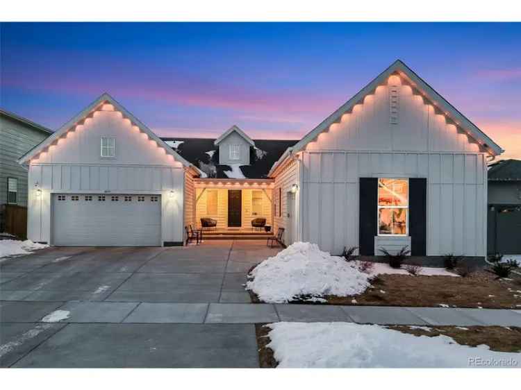 Single-family house For Sale in Parker, Colorado