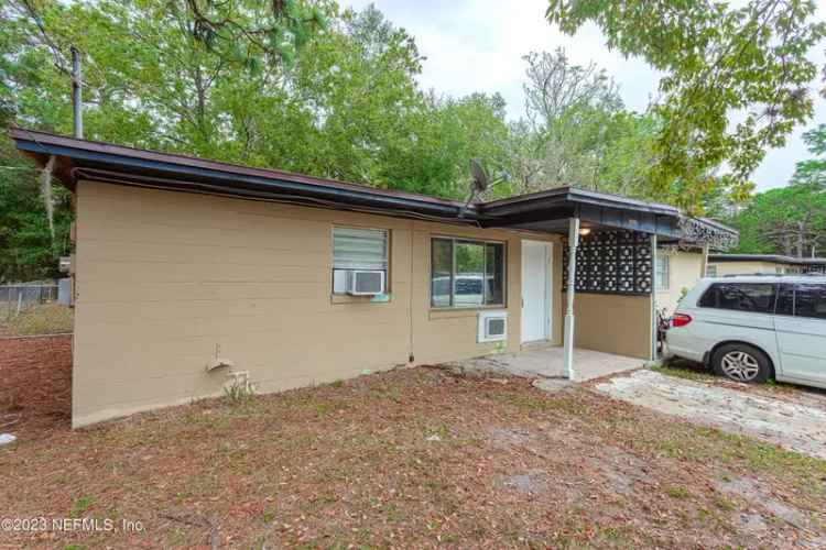 Multi-family house For Sale in Jacksonville, Florida