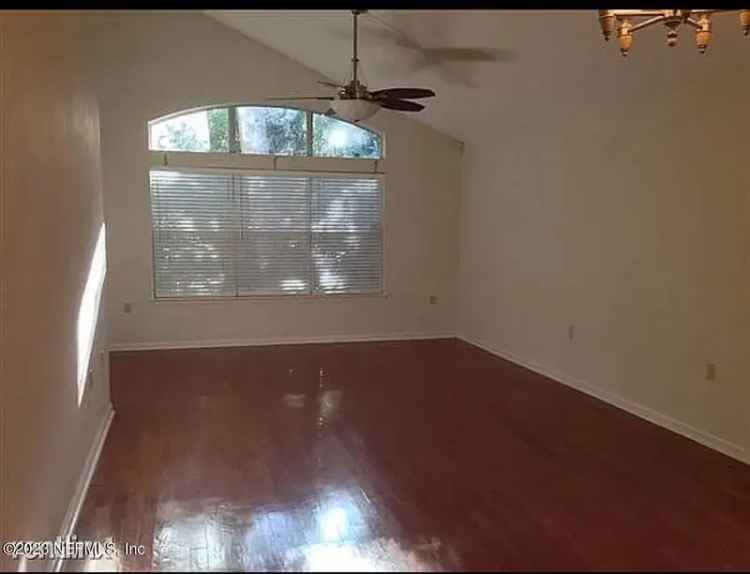 House For Sale in 14376, Pelican Bay Court, Jacksonville, Florida