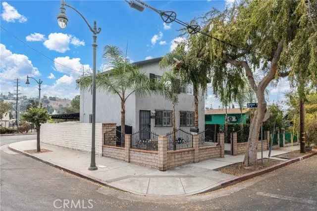 Single-family house For Sale in 3628, Arroyo Seco Avenue, Los Angeles, California