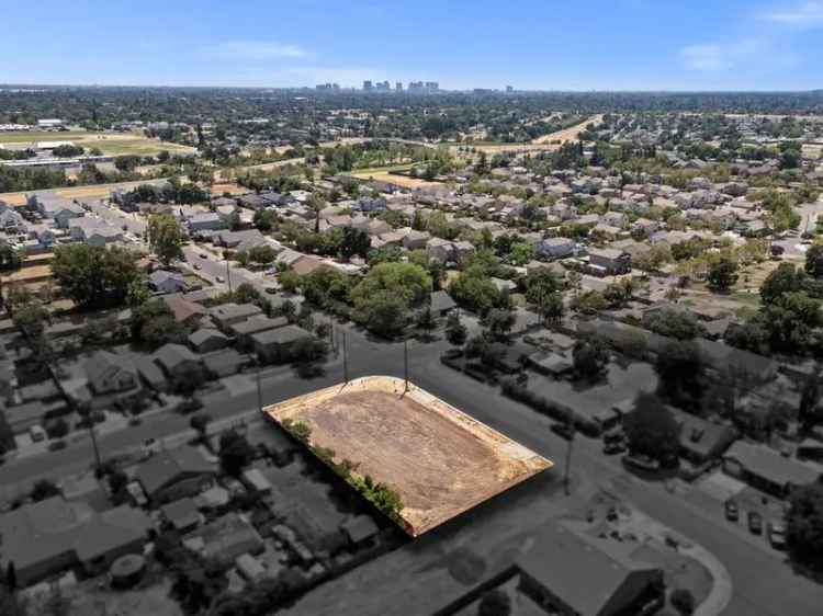 Land For Sale in 3408, Taylor Street, Sacramento, California