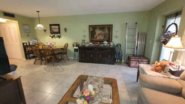 Condo For Sale in Florida