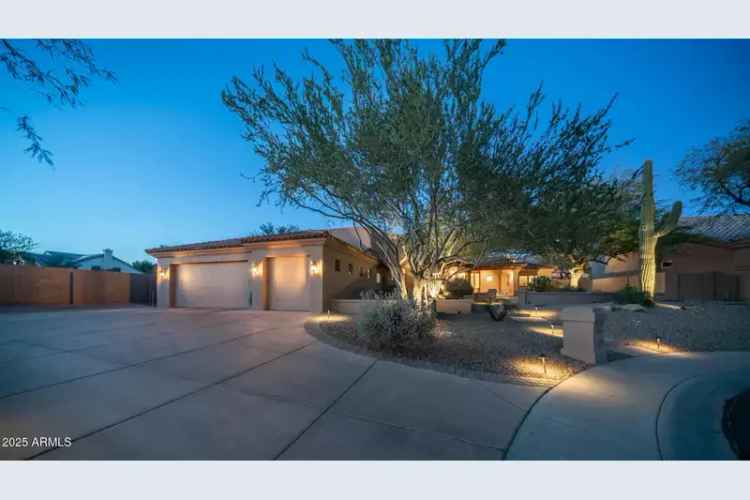 Single-family house For Sale in 12824, East Jenan Drive, Scottsdale, Arizona