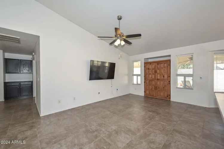 Single-family house For Sale in Sun City, Arizona