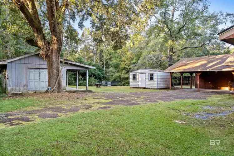 Single-family house For Sale in Mobile, Alabama