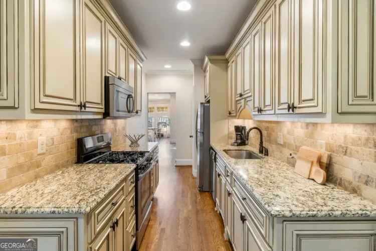 Condo For Sale in 653, North Highland Avenue Northeast, Atlanta, Georgia