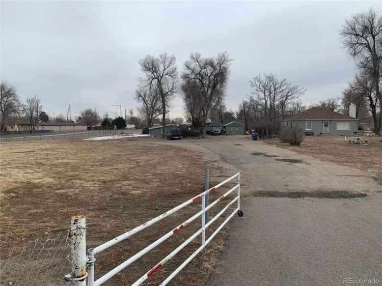 Land For Sale in 6750, Old State Highway 2, Commerce City, Colorado