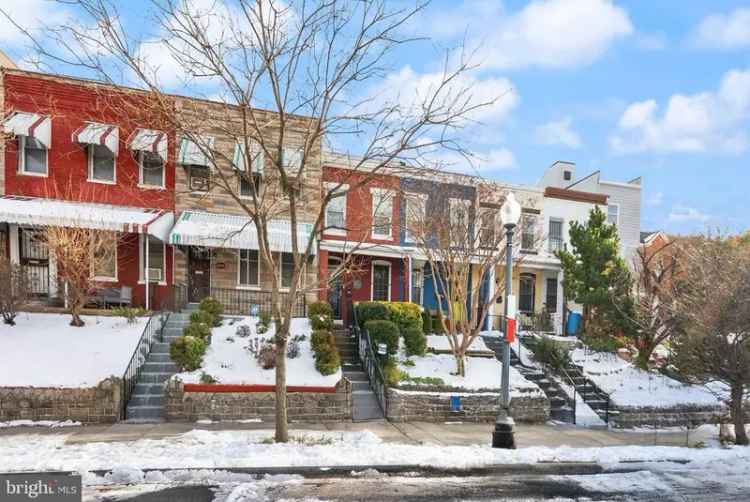 House For Sale in 3217, Sherman Avenue Northwest, Washington, District of Columbia