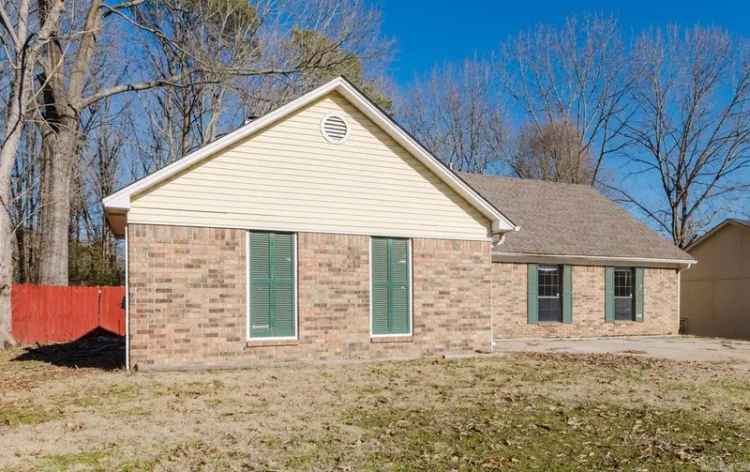 Single-family house For Sale in 2306, Chelsea Drive, Bryant, Arkansas