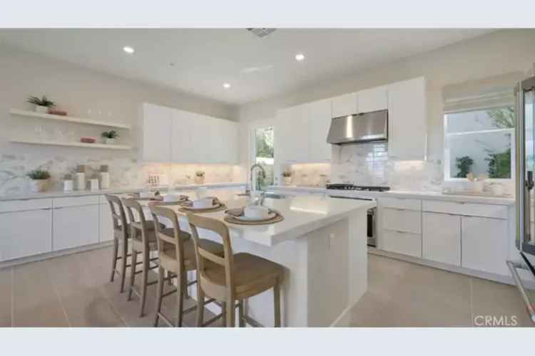 Condo For Sale in Irvine, California