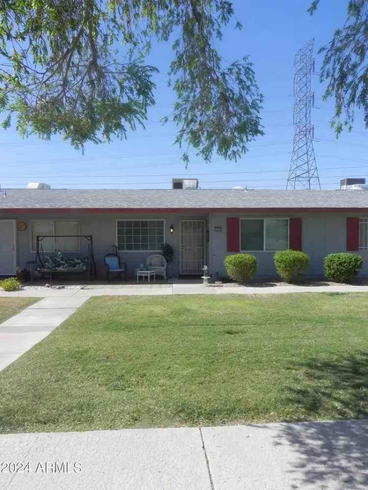 Single-family house For Sale in 14052, North Newcastle Drive, Sun City, Arizona