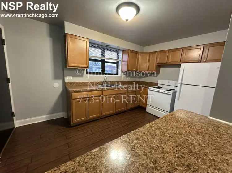 2-Bedroom Apartment for Rent in Skokie