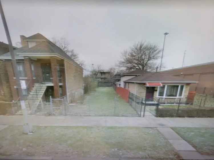 Land For Sale in 6334, South Loomis Boulevard, Chicago, Illinois