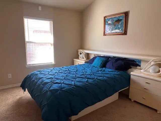 Single-family house For Rent in Denton, Texas