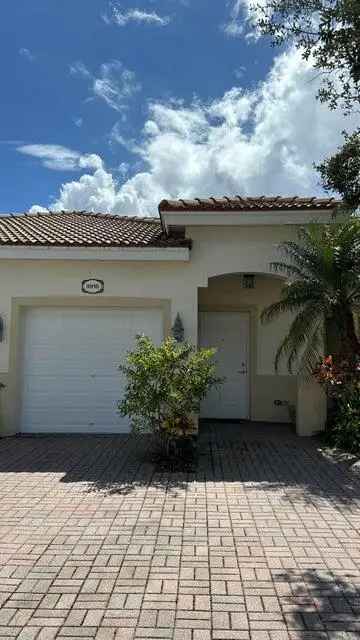 House For Sale in 9916, Galleon Drive, West Palm Beach, Florida