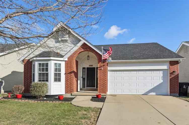 Single-family house For Sale in Belleville, Illinois