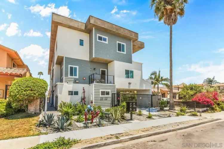 Single-family house For Sale in San Diego, California