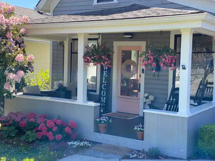 3 Bedroom 2 Bath Home in Snohomish Avenues - Pet Friendly