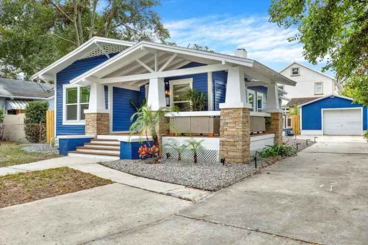 Single-family house For Sale in Tampa, Florida