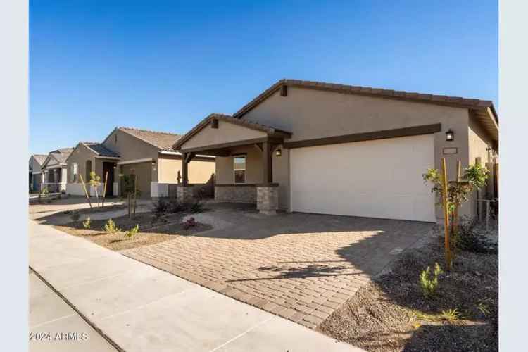 Single-family house For Sale in Goodyear, Arizona