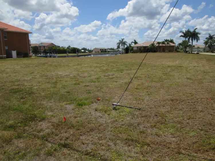 Land For Sale in 825, Via Tripoli, Punta Gorda, Florida