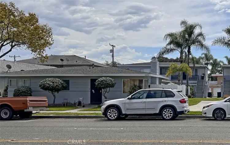 Multi-family house For Sale in 1122, West Broadway, Anaheim, California