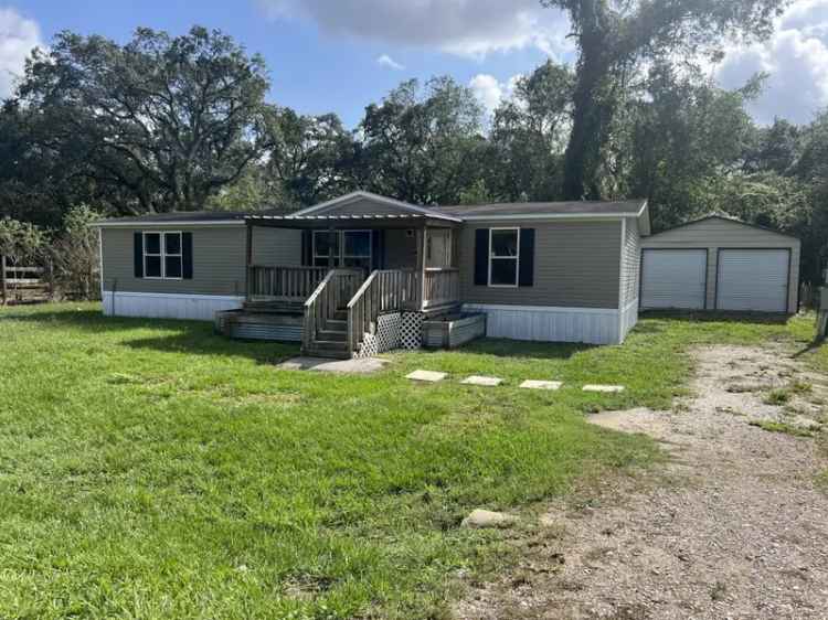 Single-family house For Sale in Texas